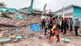 Dampak Gempa Mamuju: Listrik Padam, Jaringan Seluler Tumbang