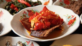 Kenali Dendeng Balado, 'Gaji' Dino Patti Djalal dari Sandiaga