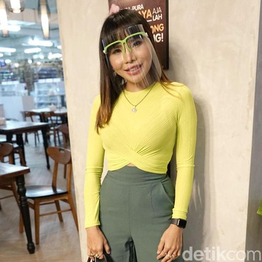 Eva Belisima Buka Suara Soal Kisah Cintanya, Pernah Alami KDRT