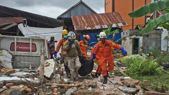Update Korban Gempa Sulsel: 43 Tewas Update Korban Gempa Sulsel: 43 Tewas