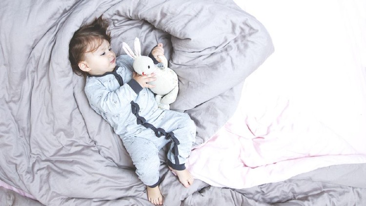 sleeping time for a small child