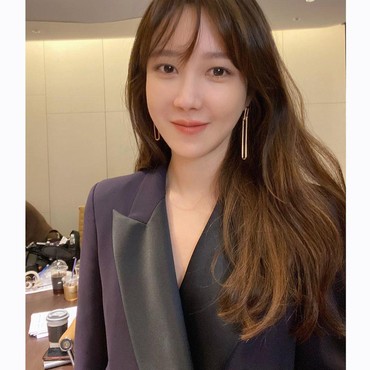 Lee Ji Ah Bakal Bintangi Drama Korea Baru 'First Lady'