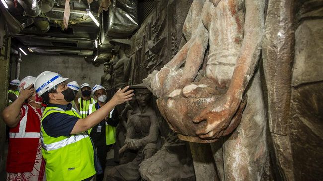 Kurator Galeri Nasional Indonesia, Suwarno Wisetrotomo, menyebut relief di Gedung Sarinah merupakan aset berharga milik negara yang tak ternilai harganya.