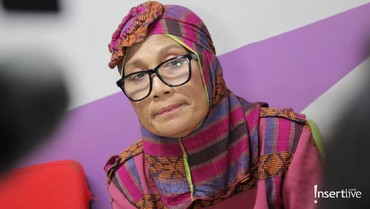 img-title Berjoget Bak Iringi Konser Dangdut, Ibu Indah Permatasari Disebut Berjiwa Komedi