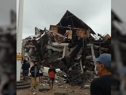 Penampakan Kantor Gubernur Sulbar Sebelum dan Sesudah Gempa