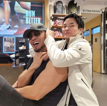 'Disiksa' Deddy Corbuzier Saat Olahraga, Azka Panggil KPAI