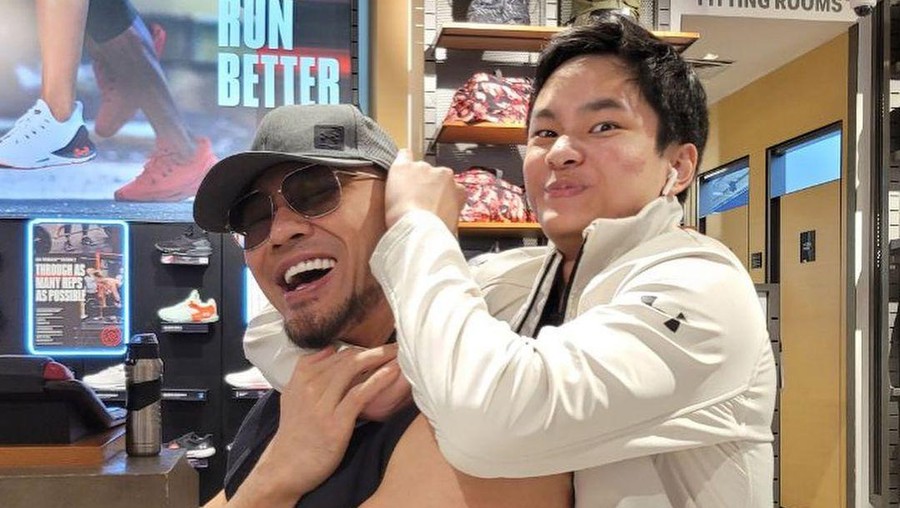 'Disiksa' Deddy Corbuzier Saat Olahraga, Azka Panggil KPAI