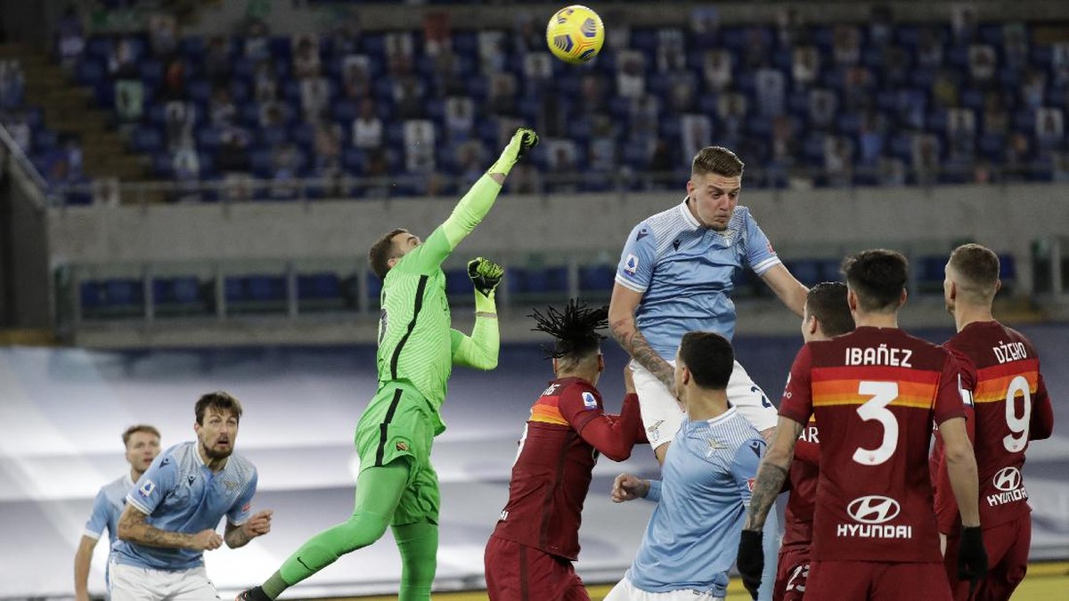 FOTO: Lazio Bungkam Roma di Derby della Capitale