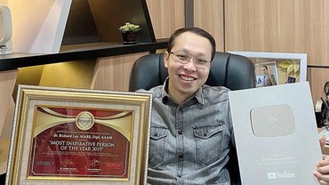 img-title Dilaporkan Kartika Putri ke Polisi, Dokter Richard Lee Diperiksa 4 Jam
