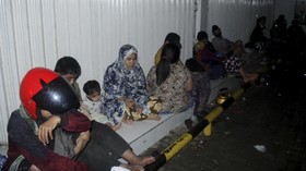 FOTO : Potret Haru Pengungsian Gempa Sulbar