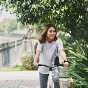 Naik Sepeda Selama Pandemi, Manfaat Buat Wanita Apa Sih?
