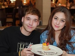 6 Perjalanan Cinta Celine Evangelista dan Stefan William