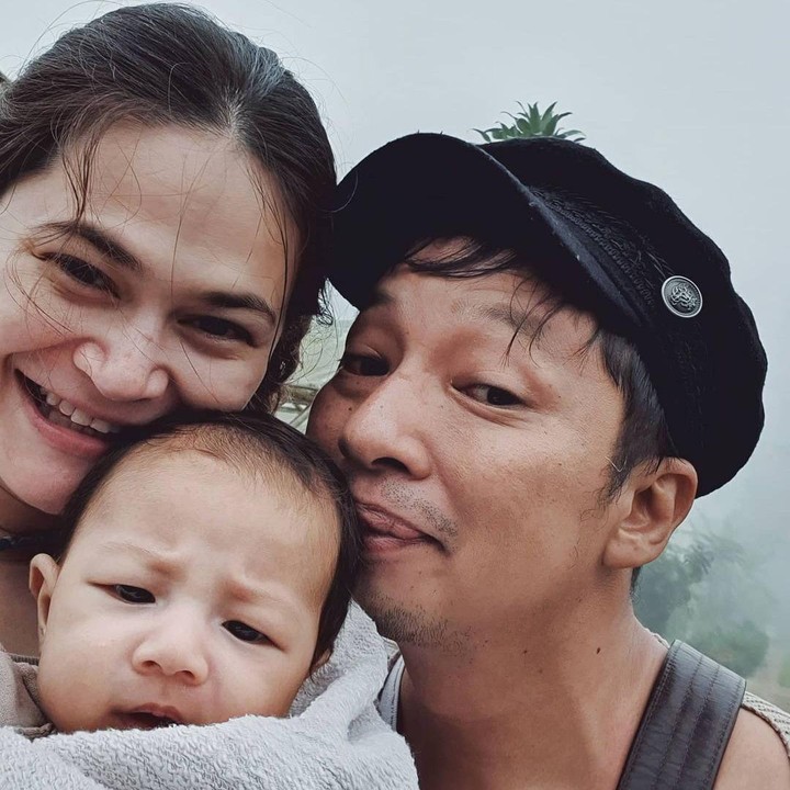 <p>3. Dengan wajah lucunya, banyak orang yang bingung menilai wajah baby Curtis, lebih mirip Sabai Morscheck atau Ringgo Agus ya? (Foto: Instagram @sabaidieter & @ringgoagus)</p>