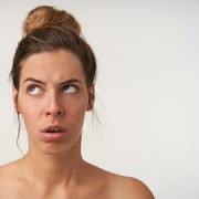 Wajah Kusam Bikin Galau? Coba Hindari Akar Penyebabnya!