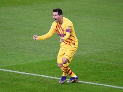 Lionel Messi si Pelayan Barcelona