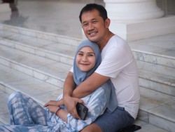 Beri Dukungan, Hanung dan Zaskia Mecca Sambangi Kedutaan Besar Palestina