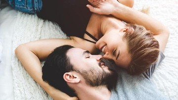 Tips Foreplay Anti-Bosan dan Tetap Menggairahkan Saat Pandemi