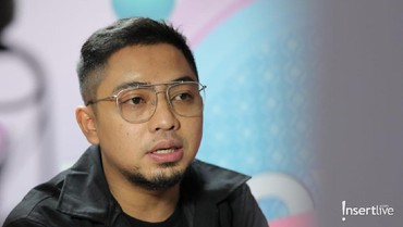 img-title Lirik Lagu Cukup Lebih Baik - Ade Govinda feat Fadly