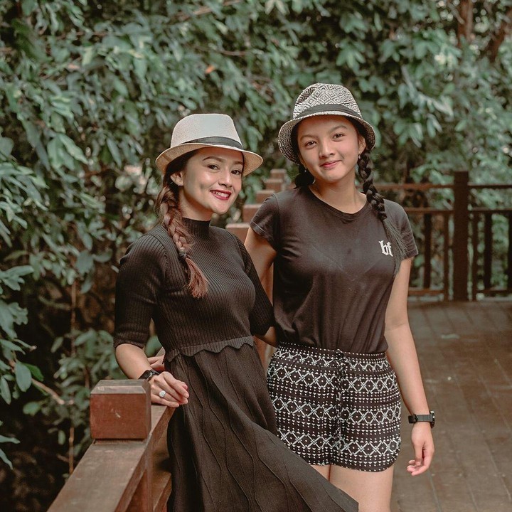 <p>Putri semata wayang Citra Monica yang berusia 18 tahun ini bernama Ricci. (Foto: Instagram @citra_monica)</p>