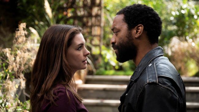 Film Locked Down terinspirasi dari pandemi dan mengisahkan Linda (Anne Hathaway) dan Paxton (Chiwetel Ejiofor) yang memutuskan untuk berpisah.