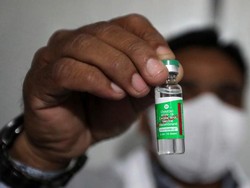 Gunakan Vaksin Buatan Dalam Negeri, India Mulai Program Vaksinasi Massal