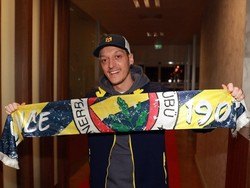 Mesut Ozil Tinggalkan Arsenal, Resmi Gabung ke Fenerbahce