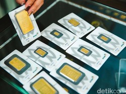 Gacor! Harga Emas Antam Sore Ini Naik Lagi, Gegara Rusia Serang Ukraina