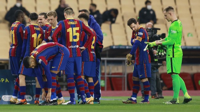 Berikut jadwal siaran langsung Barcelona vs PSG di leg pertama babak 16 besar Liga Champions di Stadion Camp Nou.