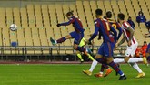 FOTO: Detik-detik Messi Kena Kartu Merah Kapten Barcelona Lionel Messi kena kartu merah langsung pada final Piala Super Spanyol karena memukul Asier Villalibre.
