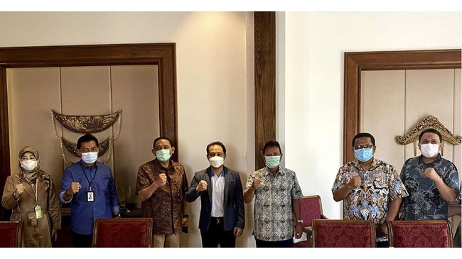 TelkomGroup bertugas menyediakan layanan digital agar masyarakat dapat menikmati kemudahan layanan kesehatan program JKN-KIS.