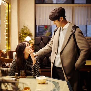 Gong Myung dan Chae Soo Bin Tampil di MV Kyuhyun SuJu 'Moving On'