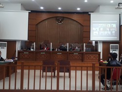 Gus Nur Hadiri Sidang Perdana Kasus Ujaran Kebencian Secara Virtual