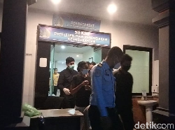 Kristen Gray Dideportasi Gegara Ajak WNA ke Bali