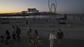FOTO : Dubai, Surga Pesta di Tengah Pandemi Selebriti dan influencer ramai mendatangi Dubai untuk berpesta di tengah pandemi. Tak lama, varian baru virus Corona sampai di sini.