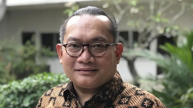 Direktur Utama Perusahaan Umum Perikanan Indonesia Fatah Setiawan Topobroto mengaku sempat terpapar covid-19 sekitar November-Desember 2020.