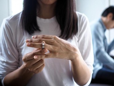 img-title 2 Figur Publik Ini Mendadak Dicerai Istri gegara Narkoba hingga Selingkuh