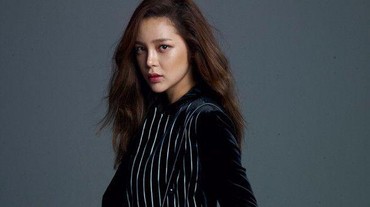 img-title Park Si Yeon Dituntut Gegara Mengemudi dalam Keadaan Mabuk Berat