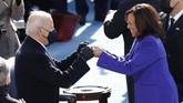 Joe Biden dan Kamala Harris secara  resmi dilantik menjadi Presiden dan Wakil Presiden Amerika Serikat, Rabu (20/1) di Gedung Capitol Hill.