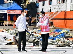 Arahan Jokowi soal Penerbangan dari Lokasi Sriwijaya Air Dievakuasi