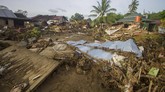 Bencana banjir di Kabupaten Hulu Sungai Tengah (HST), Kalsel, sejauh ini telah memakan 9 korban jiwa, enam hilang dan ratusan rumah rusak serta hilang.