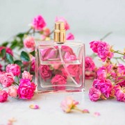 Suka Parfum dengan Aroma Floral? Ini Dia 4 Parfum yang Wajib Kamu Coba!