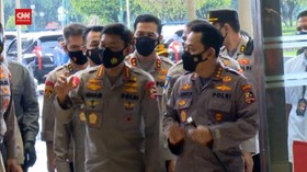 VIDEO: Kapolri Antar Komjen Listyo Fit and Proper Test di DPR