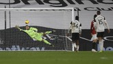 FOTO: Pogba Antar Man Utd Kembali ke Puncak Klasemen Manchester United kembali ke puncak klasemen Liga Inggris setelah mengalahkan Fulham 2-1 di Stadion Craven Cottage, Kamis (21/1).