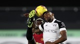 FOTO: Pogba Antar Man Utd Kembali ke Puncak Klasemen Manchester United kembali ke puncak klasemen Liga Inggris setelah mengalahkan Fulham 2-1 di Stadion Craven Cottage, Kamis (21/1).