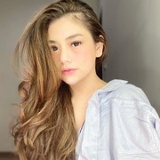 5 Gaya Makeup Celine Evangelista, Flawless Banget!