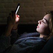 Studi: TikTok Jadi Aplikasi yang Paling Bikin Tidur Nggak Nyenyak, Cek Faktanya di Sini!