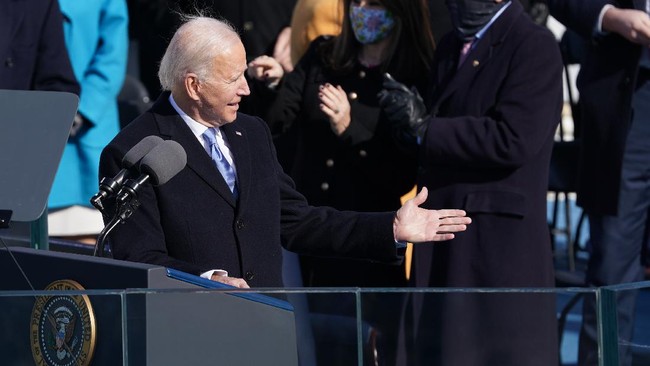 Presiden Amerika Serikat Joe Biden menyoroti sejumlah kondisi buruk di negaranya dalam pidato perdana usai dilantik, Rabu (20/1).