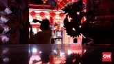 FOTO: Klenteng Hok Lay Kiong Bersolek Jelang Perayaan Imlek Kelenteng Hok Lay Kiong berhias jelang perayaan Tahun Baru China atau imlek yang jatuh pada 12 Februari 2021. Berikut gambarannya.