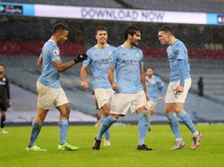 Man City Bisa Quadruple? Guardiola: Dongeng!