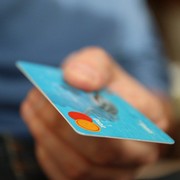 Meski Punya Kartu Kredit, Kamu Tetap Bisa Hemat dengan 5 Tips Ini